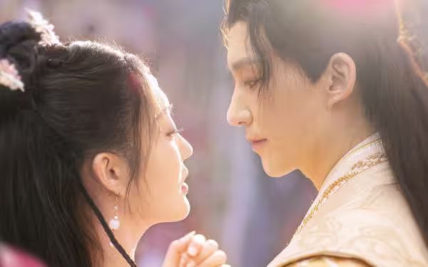 医见钟情，奈何陛下偏要宠我21-40集