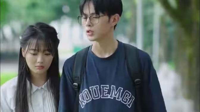 被女大学生诬陷偷拍，我的国士身份曝光了全集(大结局)